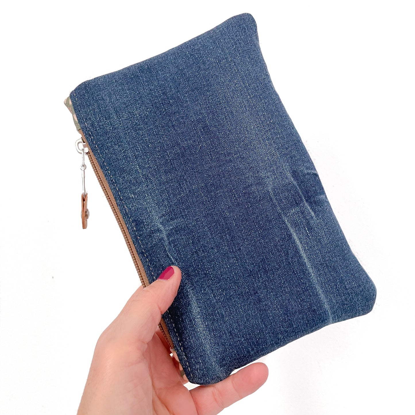ASTUCCIO FLUFFY JEANS VERDE MALVA