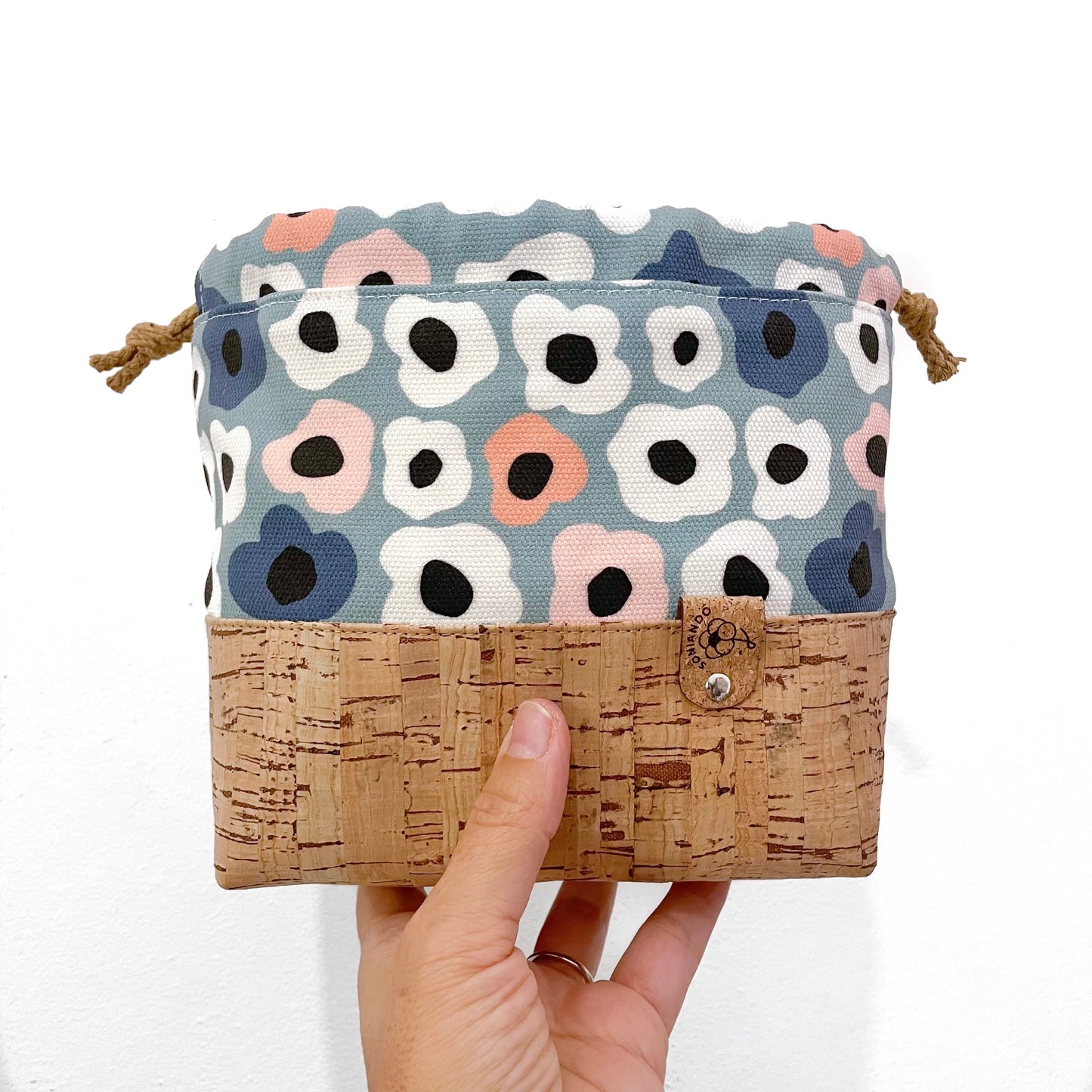 TROUSSE OLIVIA FIORI BASE MENTA