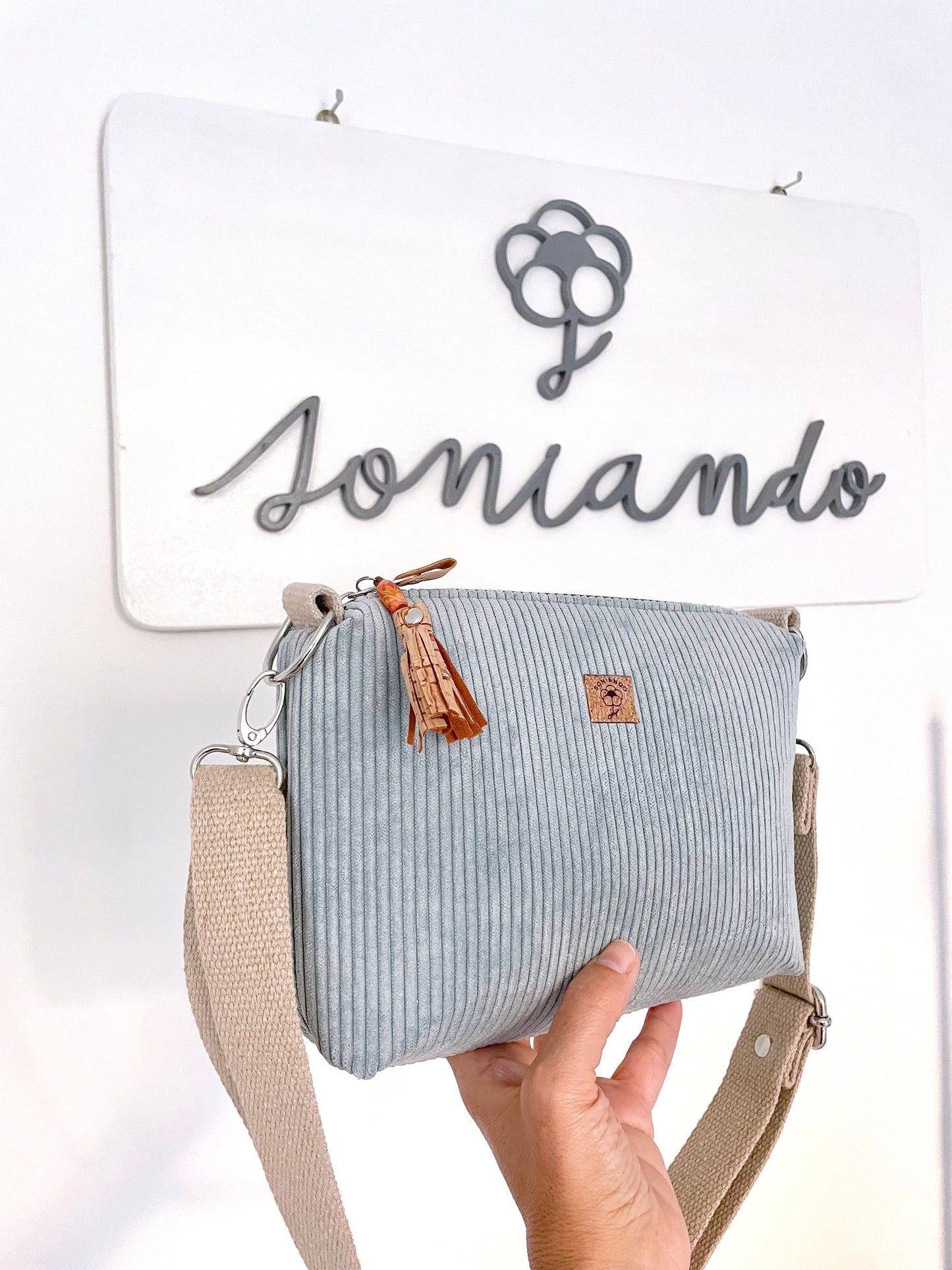 BORSA VELLUTO CELESTE