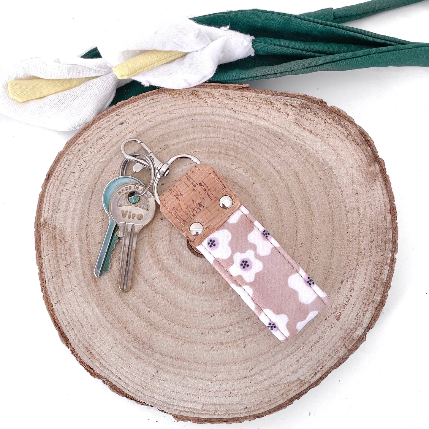 PORTACHIAVI FIORI BEIGE