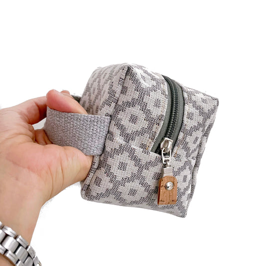 ASTUCCIO CUBO GRIGIO