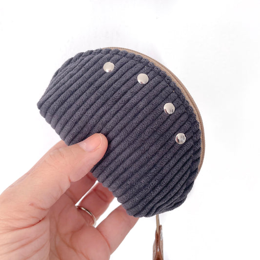 PORTAMONETE NERO FOGLIE