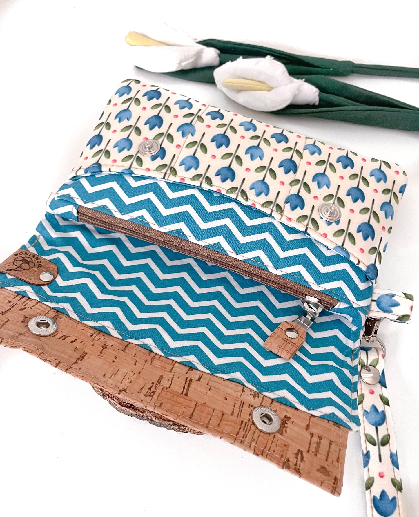 PORTAFOGLIO EVA TULIPANI BLU