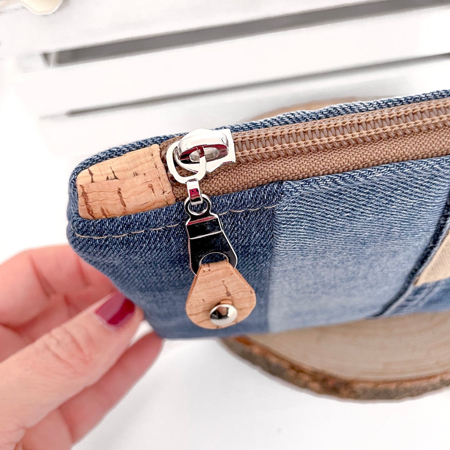ASTUCCIO FLUFFY JEANS STRIP