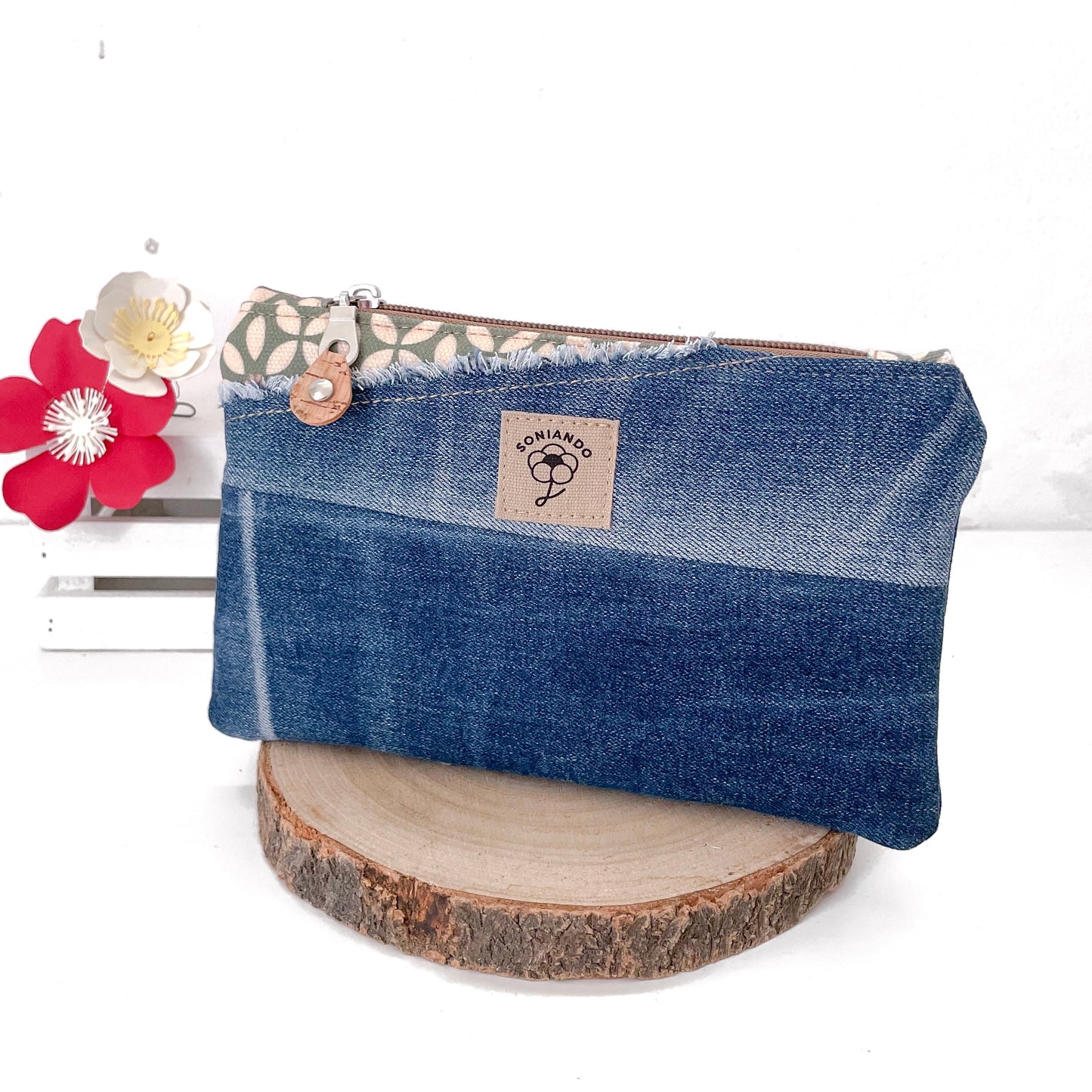 ASTUCCIO FLUFFY JEANS VERDE MALVA